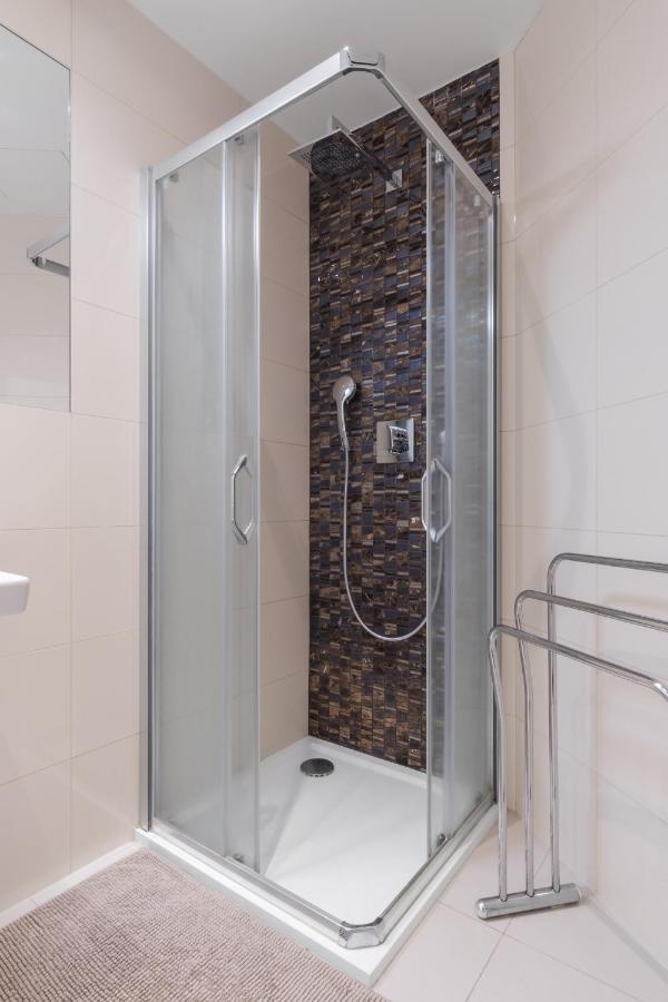 Luminous Apartment For 2 Near Wenceslas Square By Prague Days Eksteriør bilde
