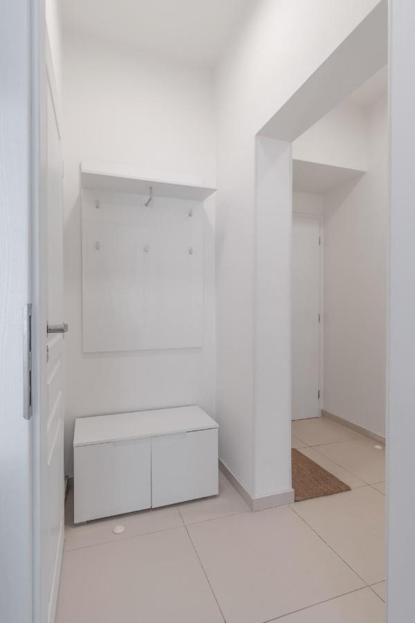Luminous Apartment For 2 Near Wenceslas Square By Prague Days Eksteriør bilde
